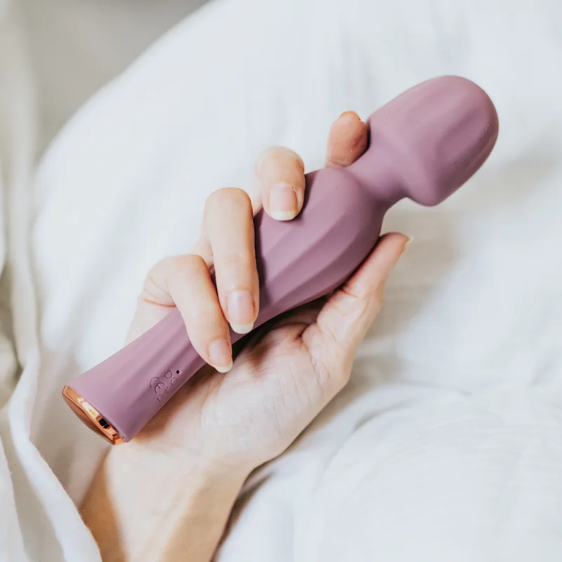 Hyacinth - Wand Vibrator - Purple product.details.thumbnail 2